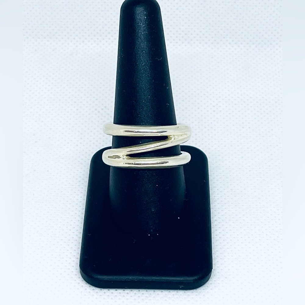 Tiffany & Co. Le Circle zig-zag sterling silver ring, size 9
